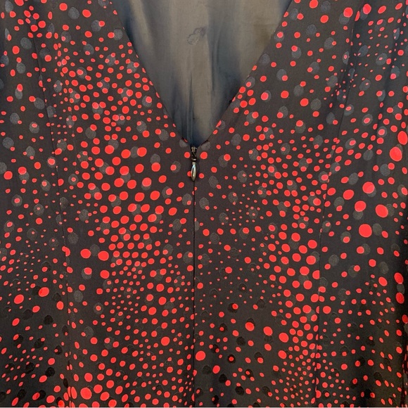 Escada Black & Red Silk Sleeveless Sheath Dress, Size: 36 - Picture 5 of 9